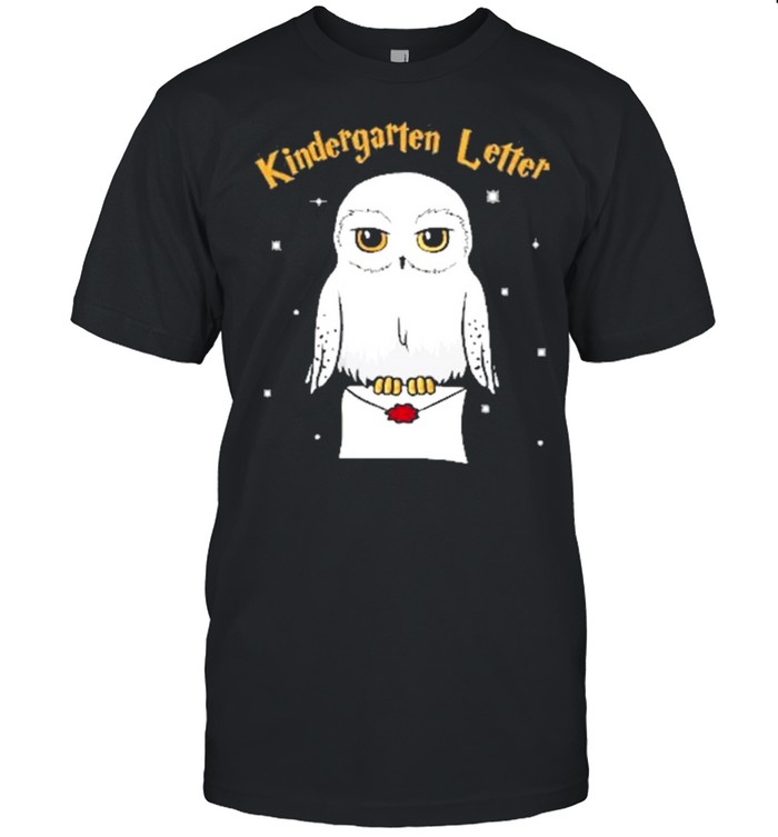Owl Kindergarten Letter Kids Name Back to School shirt Classic Men's T-shirt