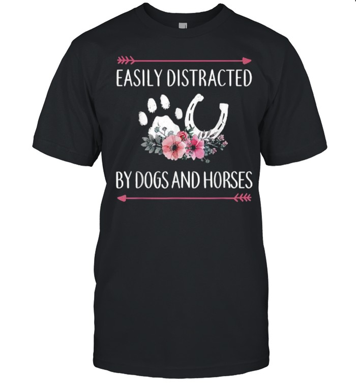 Easily Distracted By Dogs And Horses Flower T- Classic Men's T-shirt