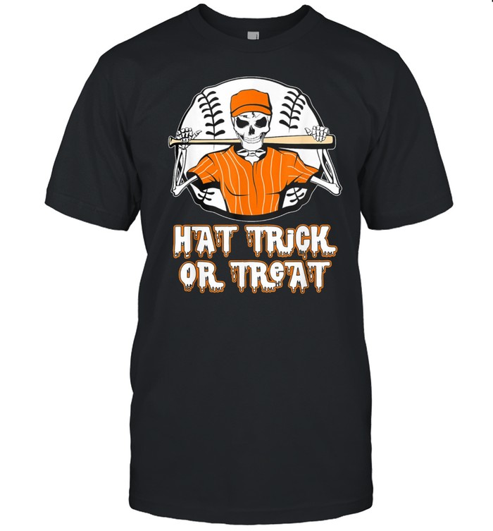 Hat Trick or Treat Skeleton Baseball Halloween Costume shirt Classic Men's T-shirt