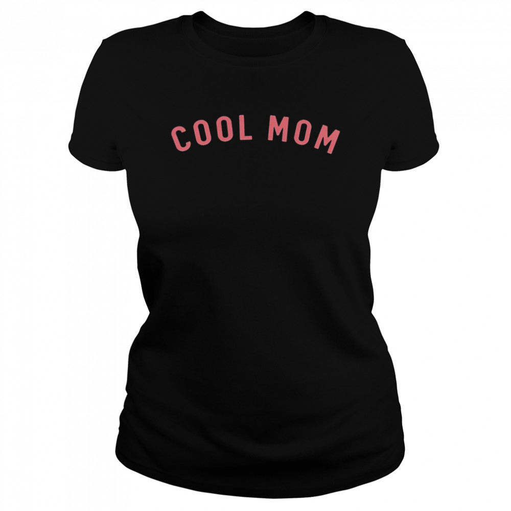 Cool Mom 2022 T-shirt Classic Women's T-shirt