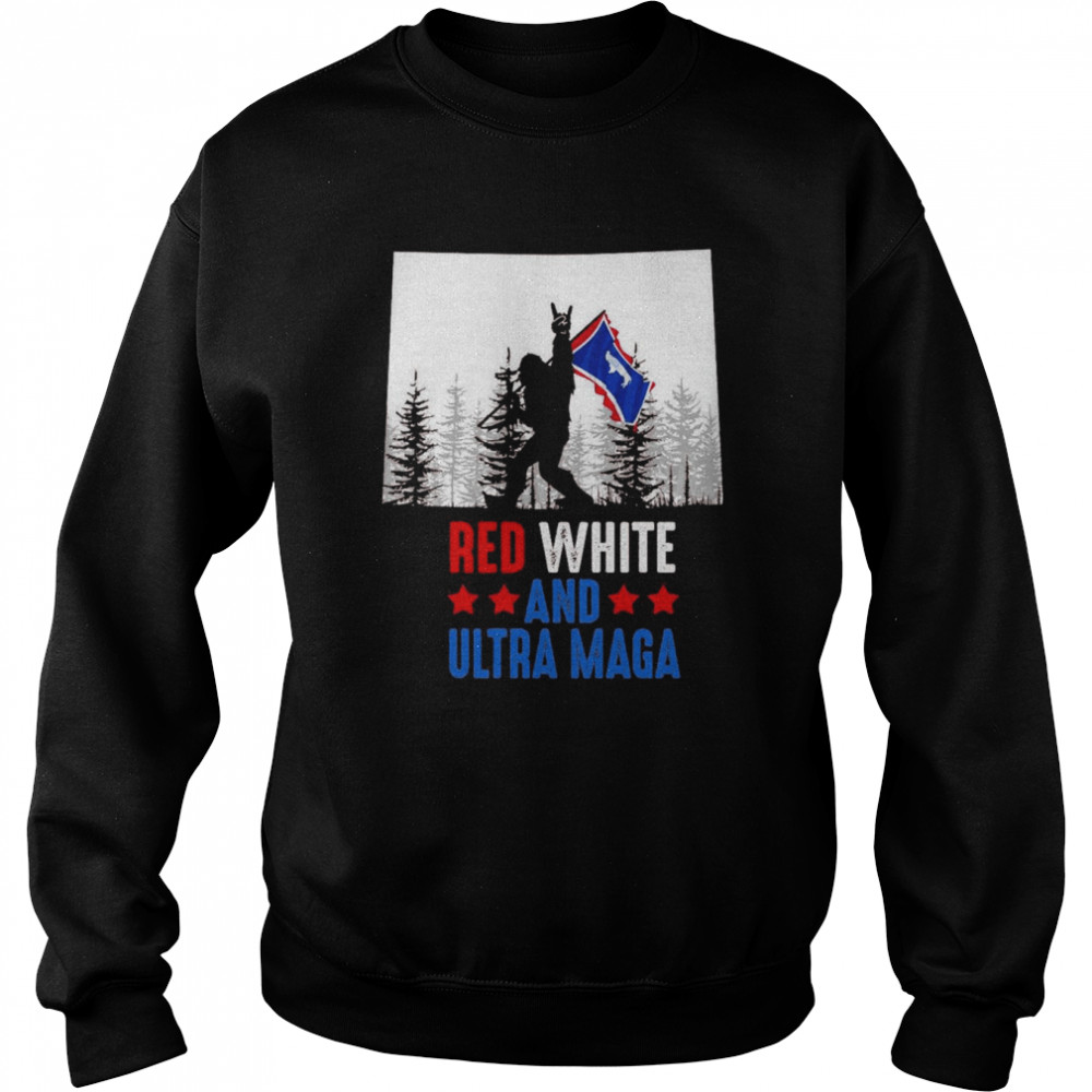 Wyoming America Bigfoot Red White And Ultra Maga  Unisex Sweatshirt
